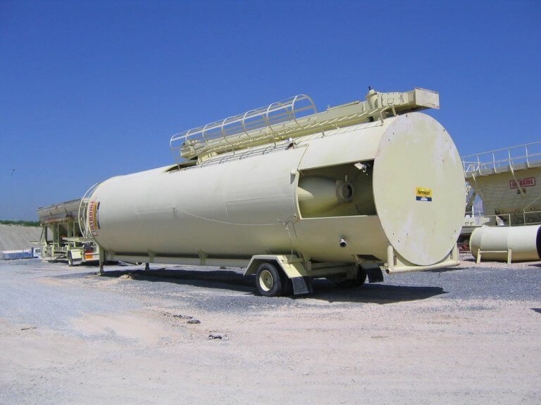 Specialist transport artic desert conditions 3
